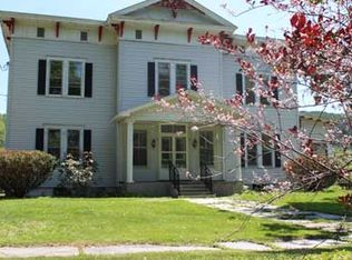 53 S Park St, Cambridge, NY 12816