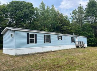 260 Bascom Rd, Newport, NH 03773