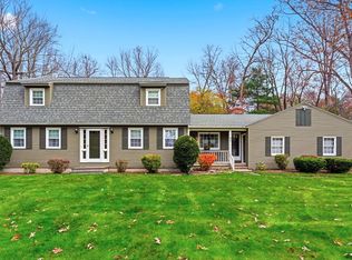 85 Brookhaven Dr, East Longmeadow, MA 01028