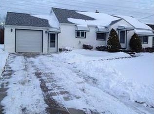 35 Norma Dr, Buffalo, NY 14218
