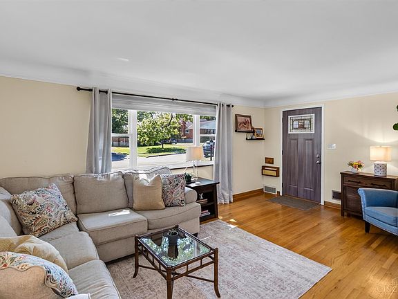 5th image of 7841 Quarter Maine Ave