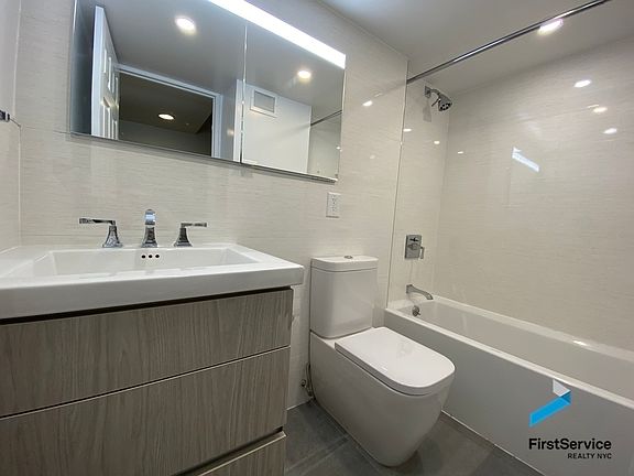 5th image of 10 Jones St APT 2A