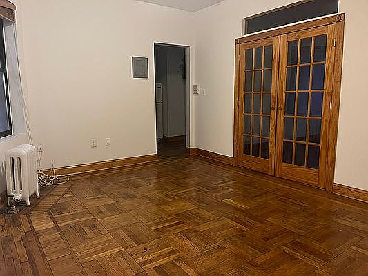 1st image of 644 W 204th St APT 33