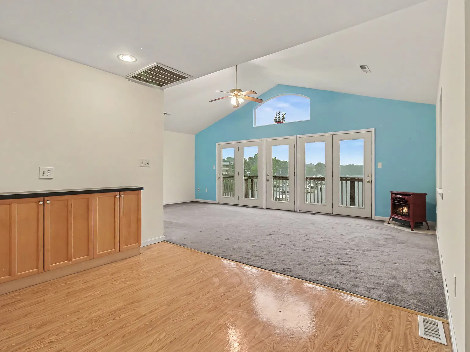 2 bed, 2314 sqft, $2,400 — Photo 3