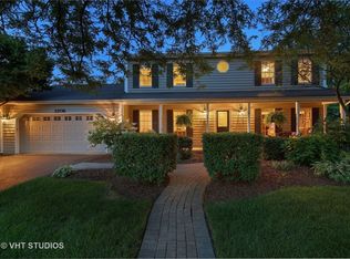 2206 Brown Ct, Naperville, IL 60565