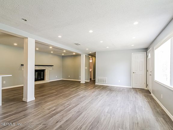 5th image of 431 GANO Avenue