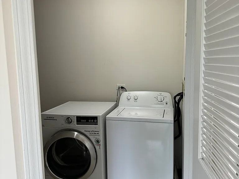 636 Mallard Ct #2D — Photo 16