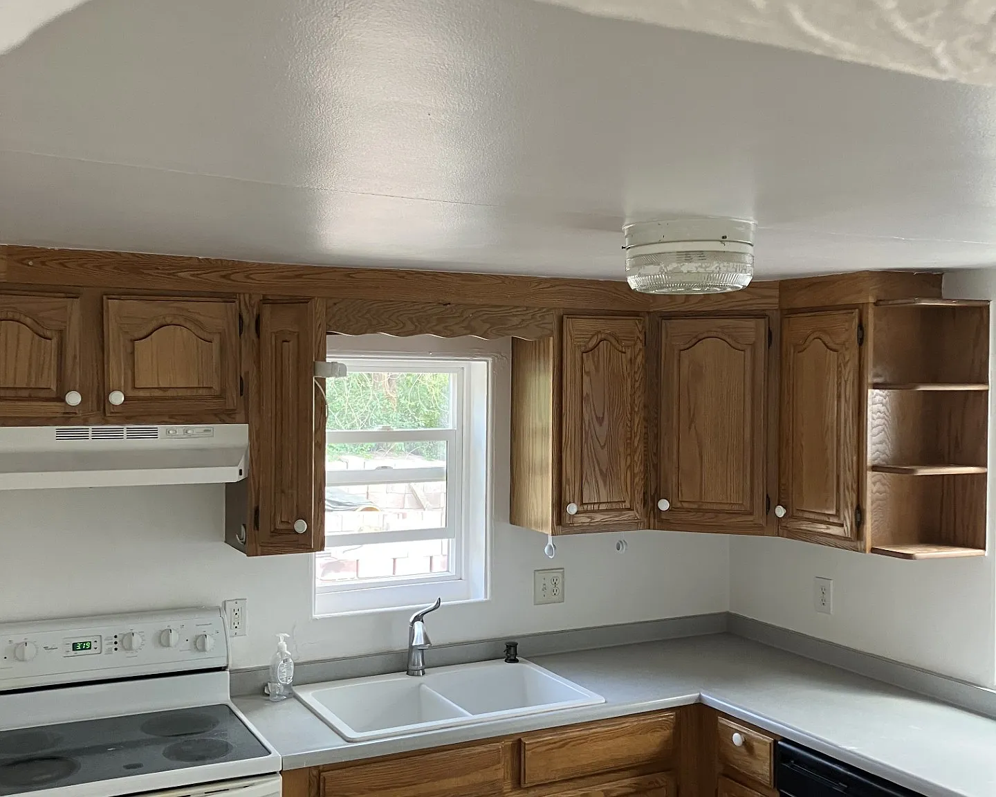1017 Sunset Rd — Photo 4