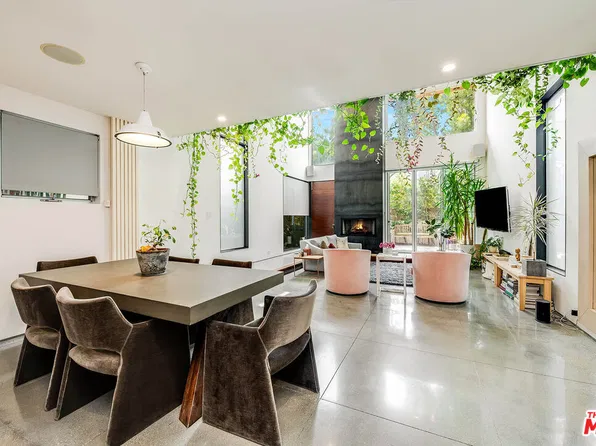 417 Venice Way, Venice, CA 90291