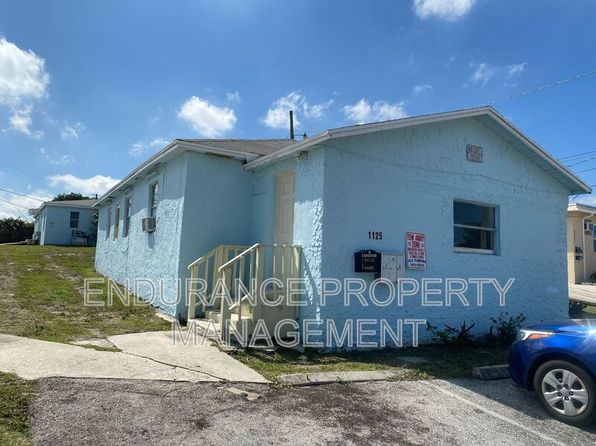1125 W 28th St