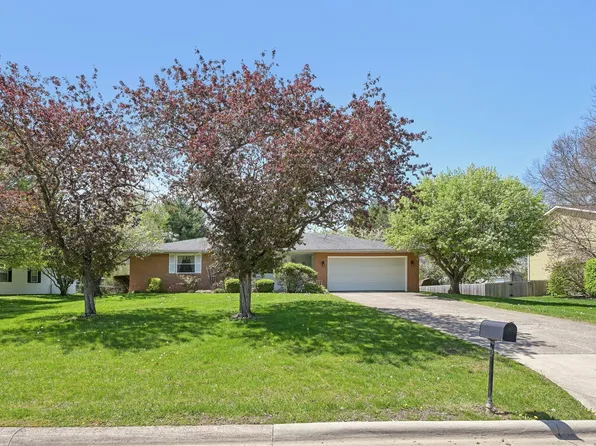 431 Pickering Dr, Pickerington, OH 43147