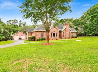 4000 Lakefront Dr W, Mobile, AL 36695