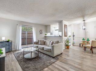 1810 N Garrett Ave, Dallas, TX 75206