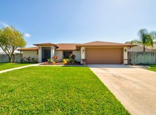 955 Turtle Pond Way, Melbourne, FL 32940