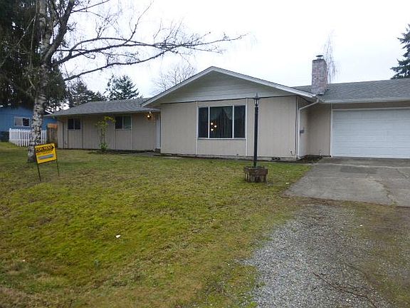 3rd image of 3213 Longinaker Dr SE