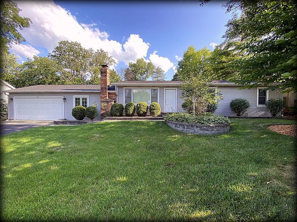 1st image of 2111 Evergreen Ave