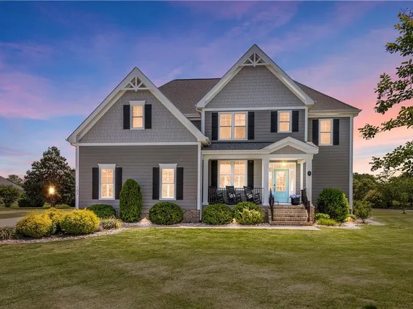 102 Dunhill, Smithfield, VA 23430