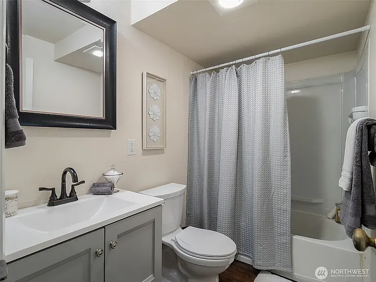 7425 Ruby Dr SW #E1 — Photo 7