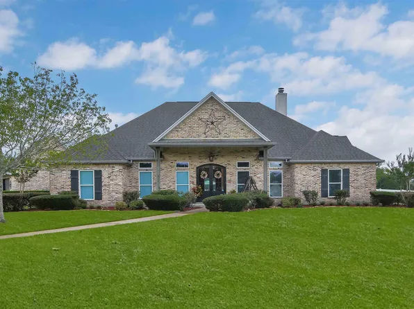 8420 Anastasia, Fannett, TX 77705