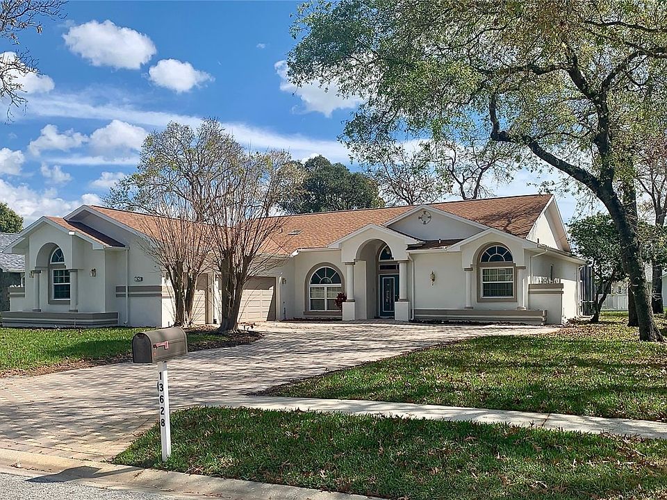 1st image of 13628 Landers Dr