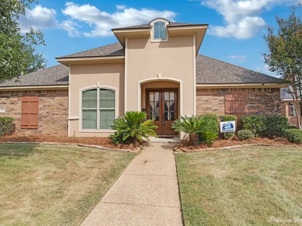 521 Brompton Ln, Bossier City, LA 71111