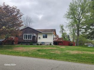 55 Lake Rd, Fishkill, NY 12524