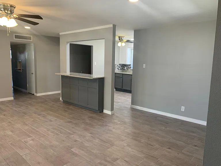 3315 Edgar Park Ave — Photo 5