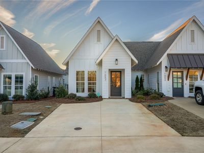 1057 Burrow Cir, Opelika, AL, 36801