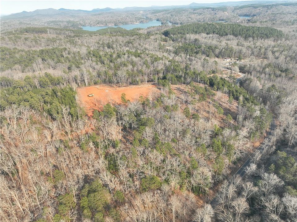 1st image of 393 Fall Creek Rd