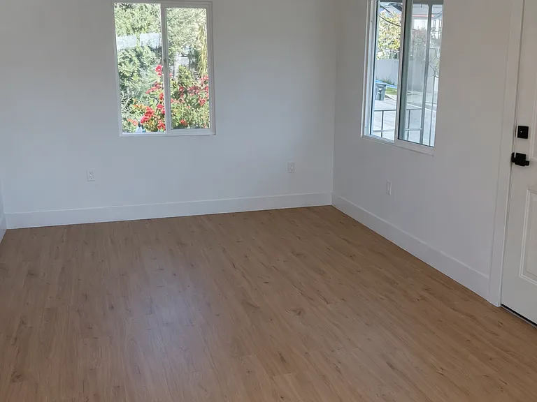 4233 Michigan Ave #3 — Photo 10