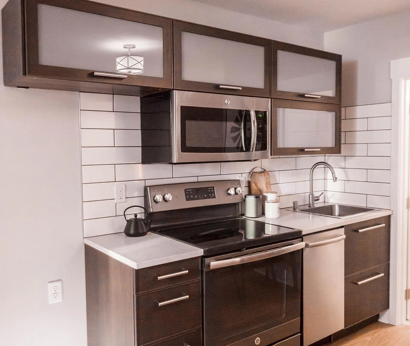 Studio, 416 sqft, $950 — Photo 1