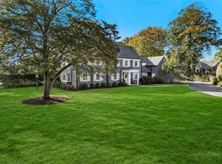 308 Greene Ave, Sayville, NY 11782
