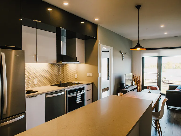 835 Sterling Lyon Pkwy — Photo 16