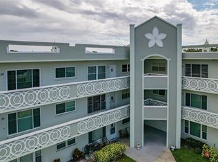 2257 World Parkway Blvd W APT 61, Clearwater, FL 33763