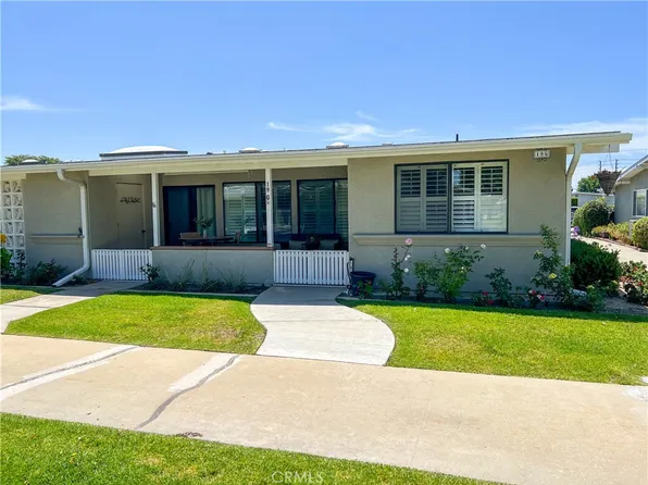 1621 Monterey Rd #M2-19g, Seal Beach, CA 90740