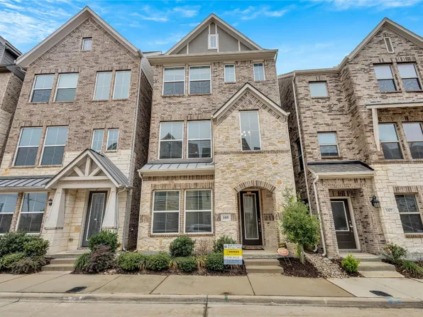 105 Peach Orchard Ln, Euless, TX 76040
