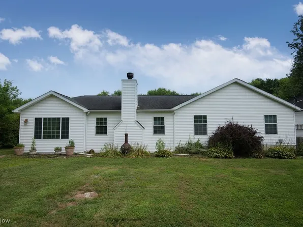 4594 Center Rd, Andover, OH 44003