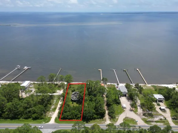 2170 Highway 98 E, Lanark Village, FL 32322