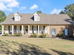 305 Brandywine Ln, Senatobia, MS 38668