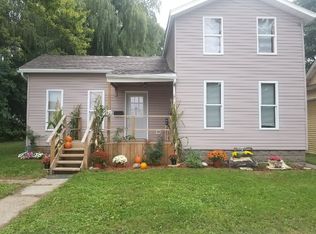 42 Vine St, North East, PA