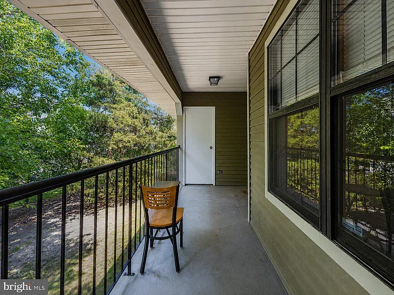 19 Summit Ct — Photo 18