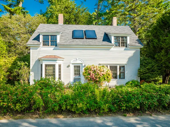 53 Saturday Cove Road, Northport, ME 04849