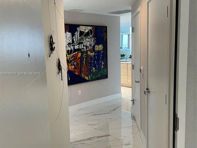 16385 Biscayne Blvd #2601 — Photo 40