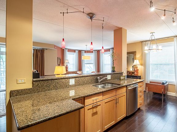 5th image of 50 S Greeley St APT 213