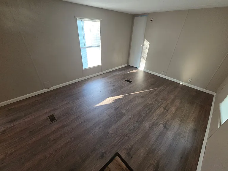 9706 Elderberry Trl — Photo 2
