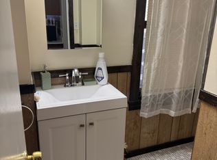 36 Hazel St APT 1, Salem, MA 01970