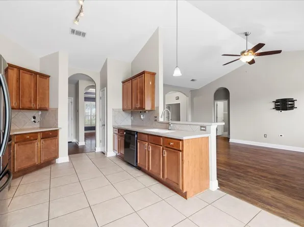 3629 Topaz Cir, Navarre, FL 32566