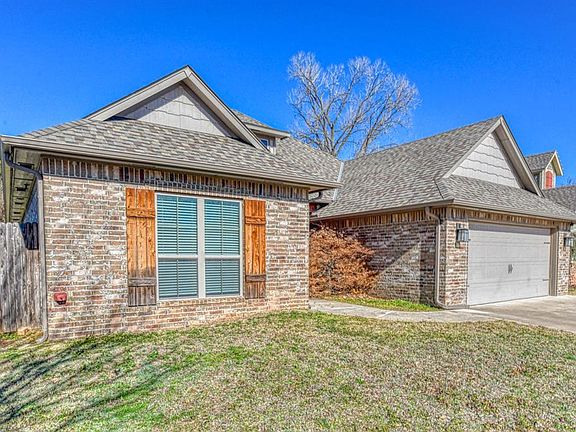 3rd image of 2325 Rivercross Ct