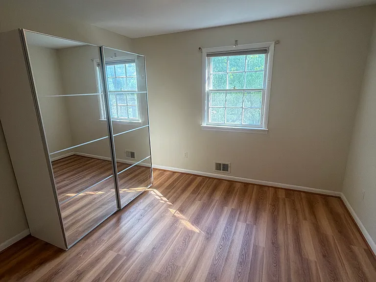 11902 Enid Dr — Photo 26