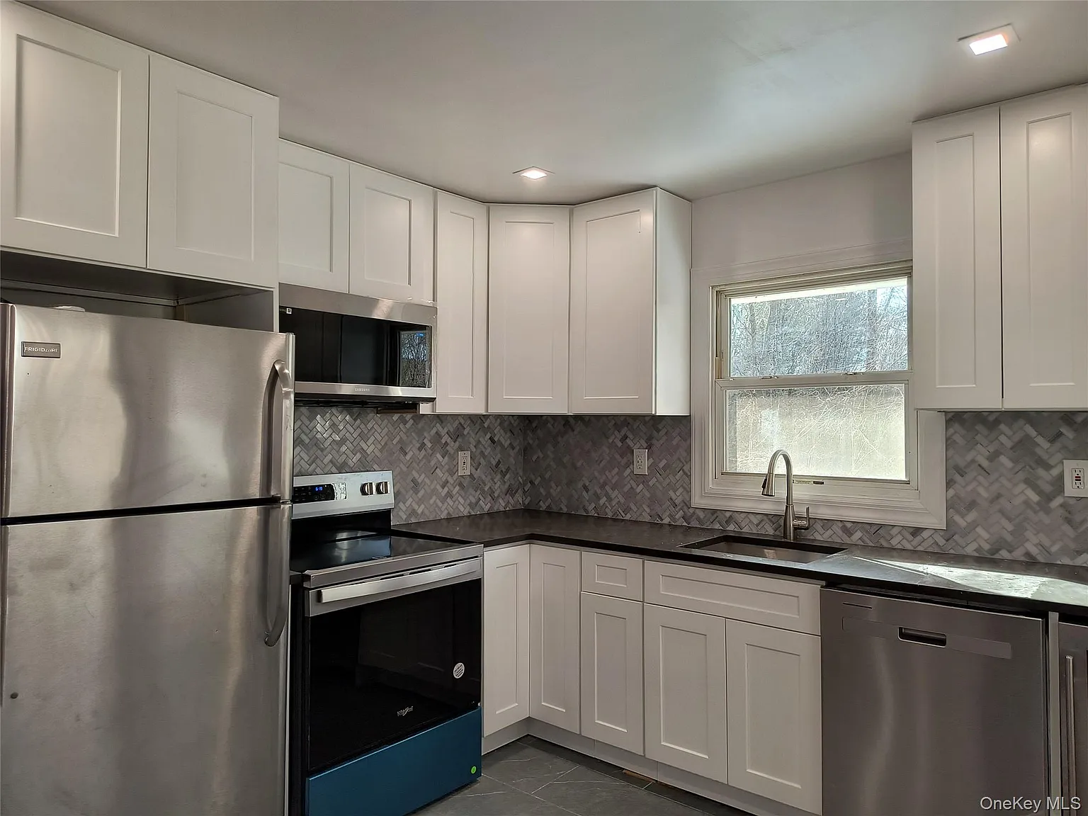 28 Pine Tree Lane, Mamakating, NY 12790 — Photo 3